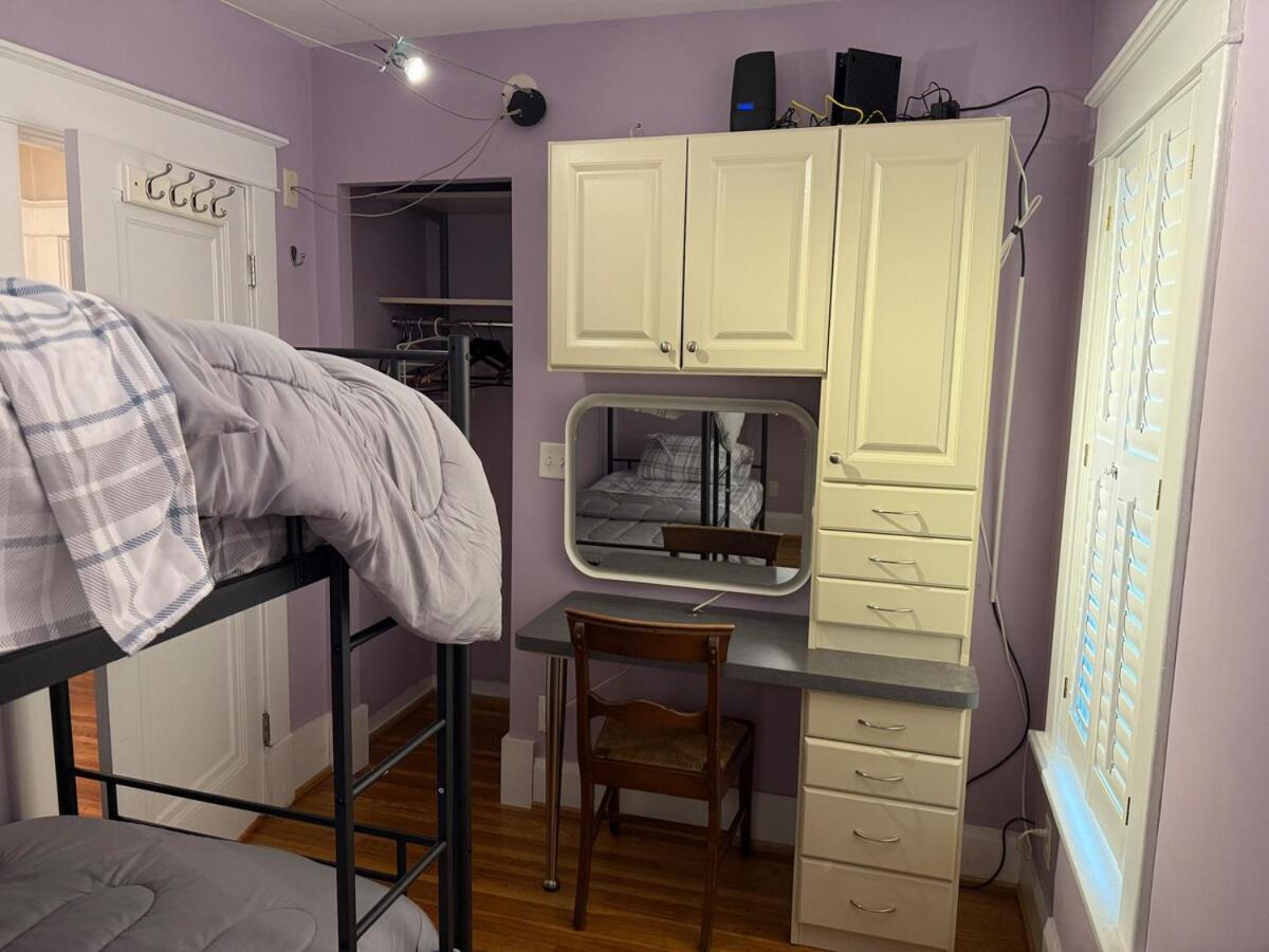 3 Bedroom Stylish House Buffalo