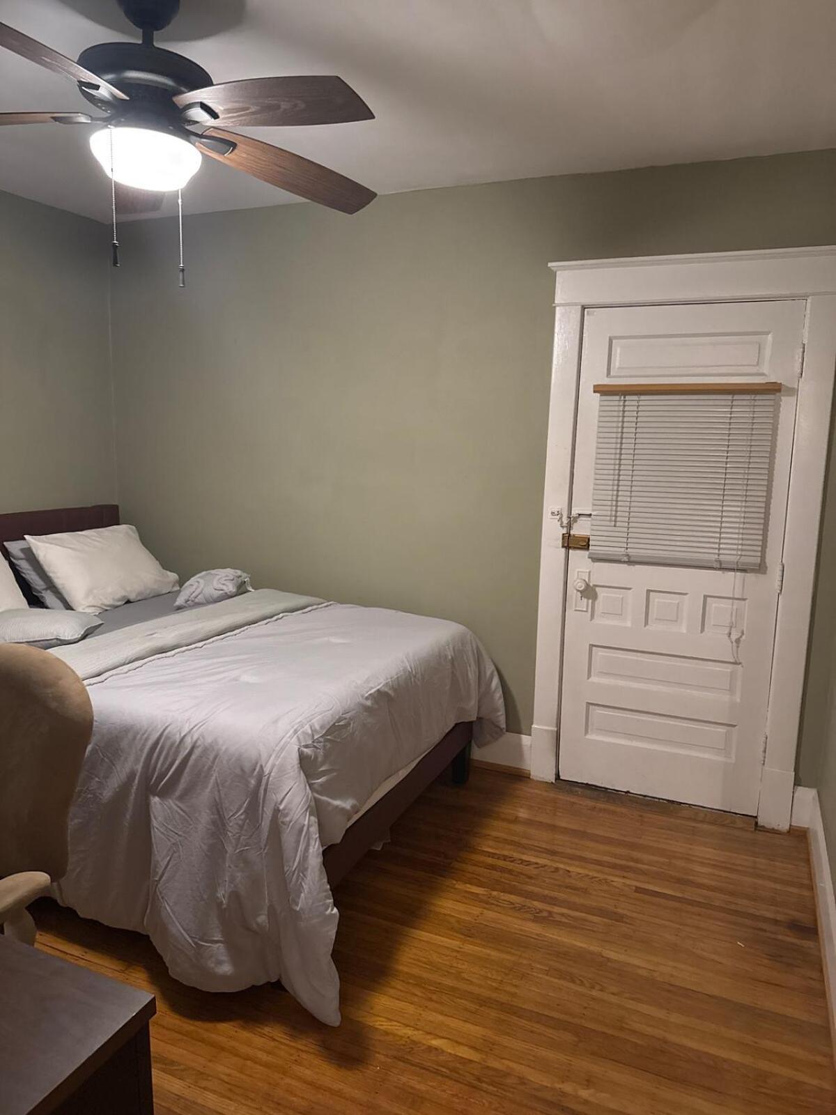 3 Bedroom Stylish House *