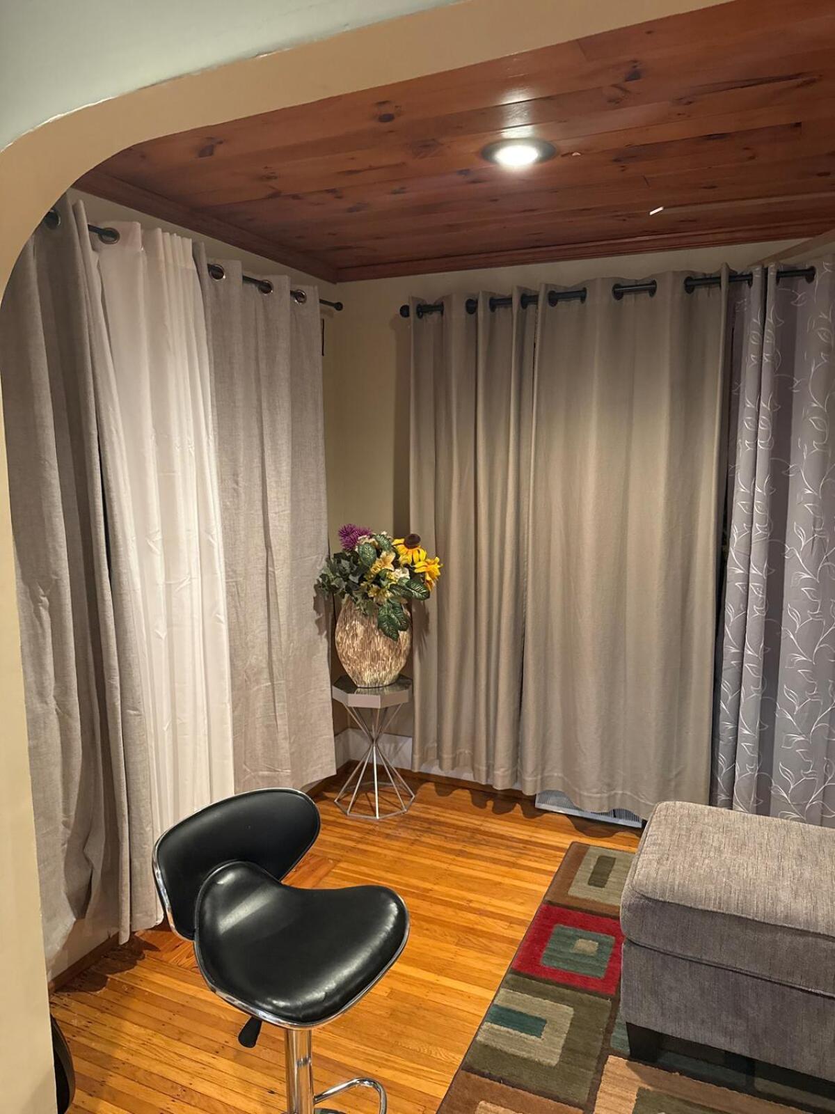 3 Bedroom Stylish House Holiday home Buffalo