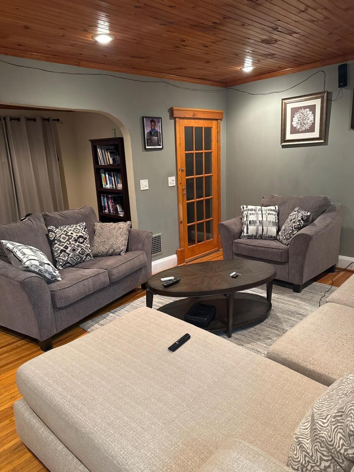 3 Bedroom Stylish House * Buffalo
