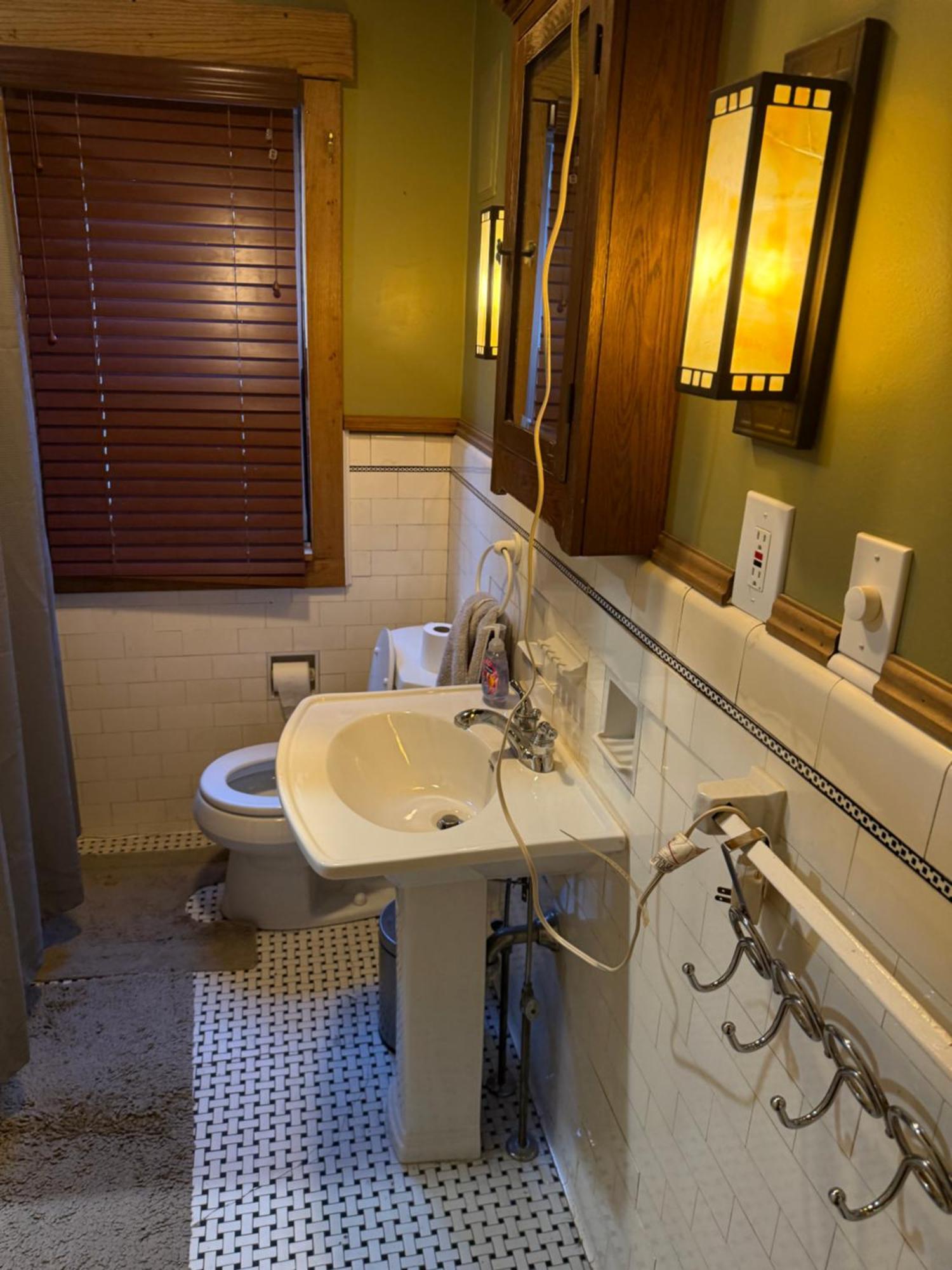 Holiday home 3 Bedroom Stylish House